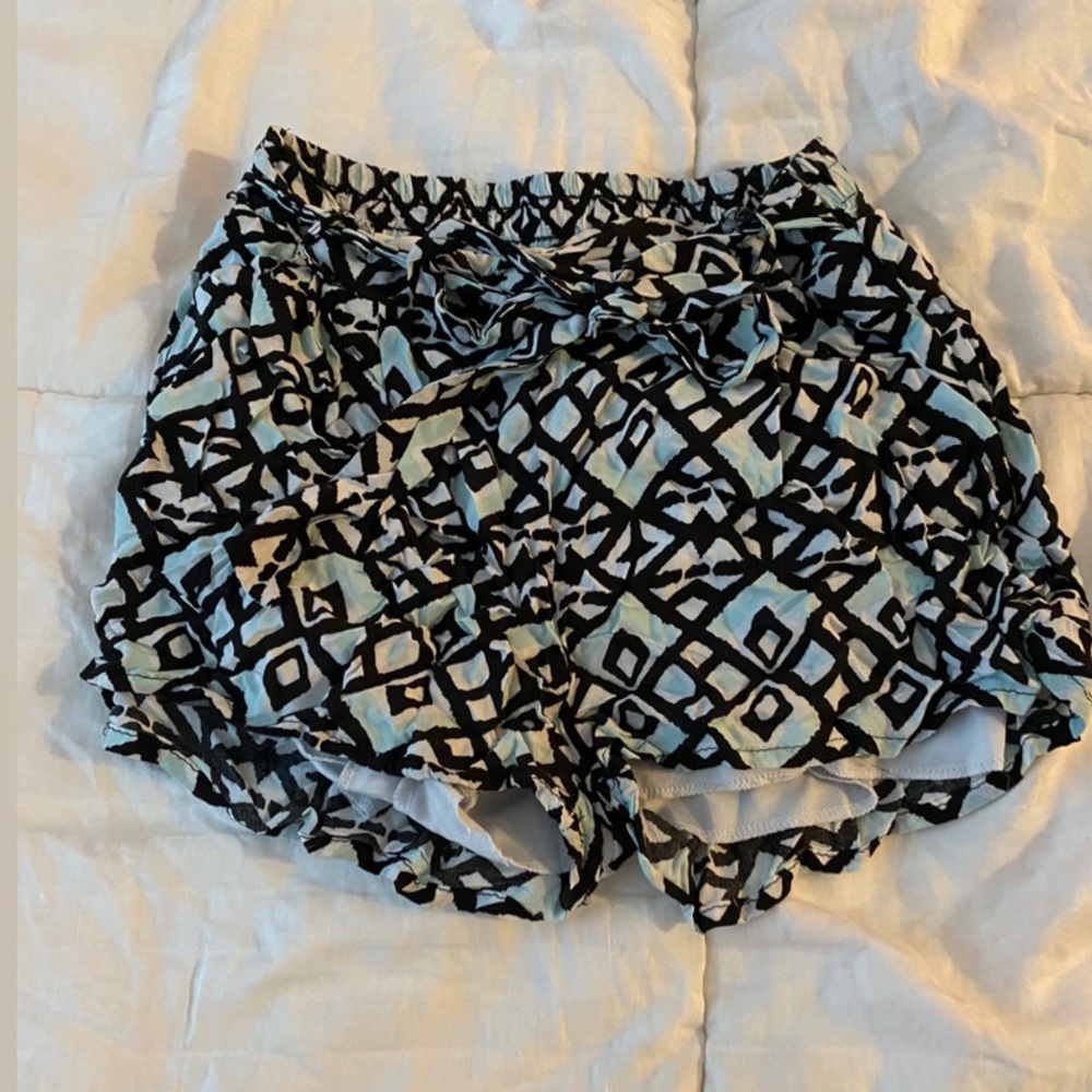 Flowy shorts